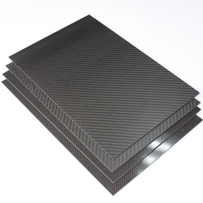Fornire a CNC taglio di cartoni/foglie compositi sandwich in fibra di carbonio provenienti da fabbrica/fabricante/fornitore di fibra di carbonio FRT