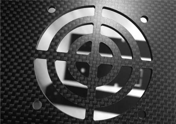 Carta di fibra di carbonio di taglio CNC personalizzata 0,25 mm 0,5 mm 1 mm 56 mm 78 mm Per biglietto da visita biglietto da visita bagagli