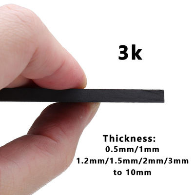 Carta di fibra di carbonio di taglio CNC personalizzata 0,25 mm 0,5 mm 1 mm 56 mm 78 mm Per biglietto da visita biglietto da visita bagagli