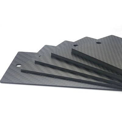 Fabbricazione in fibra di carbonio ad alta resistenza 200x300mm 0,5mm 5mm 4mm 3mm