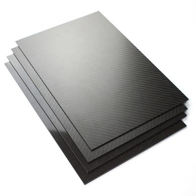 5 mm 4 mm 3 mm 2,0 mm Lastre di fibra di carbonio pura Taglio CNC