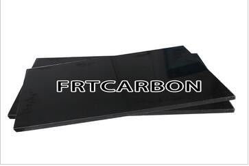 Fabbricazione a partire da fibre di carbonio solide
