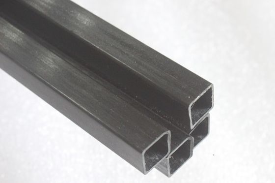 Tubo vuoto di fibra di carbonio quadrato all'interno