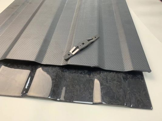 Fibra di carbonio a basso profilo per bobine da pesca Acqua salata Macchinari CNC Fibra di carbonio